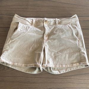 American Eagle Tan shorts